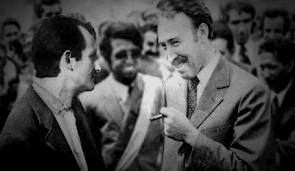 Antonio Cubillo (a la izquierda) junto con el presidente de Argelia, Houari Boumediène.