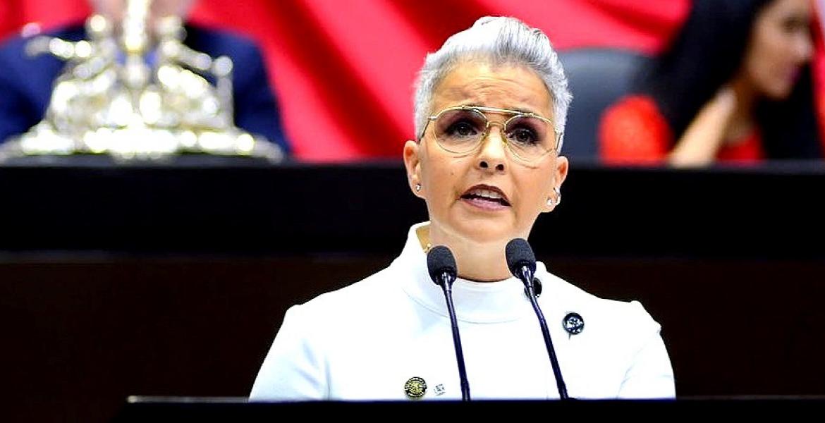 Janine Patricia Quijano Tapia.